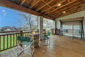 Family-Friendly Winston Vacation Rental with Deck!